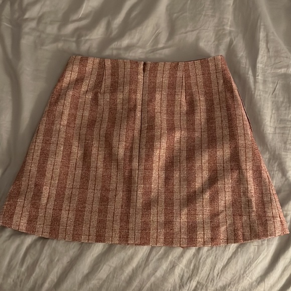 Wilfred Plaid Skirt - Picture 2 of 2